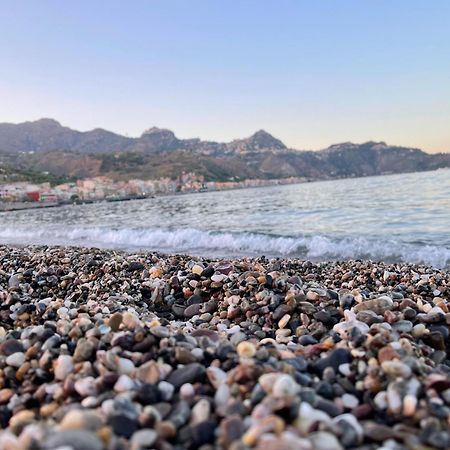 Casa Vacanza Giardini Naxos Taormina Miranaxos Exteriör bild