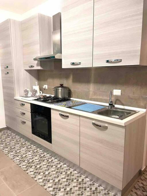 Casa Vacanza Giardini Naxos Taormina Miranaxos Exteriör bild